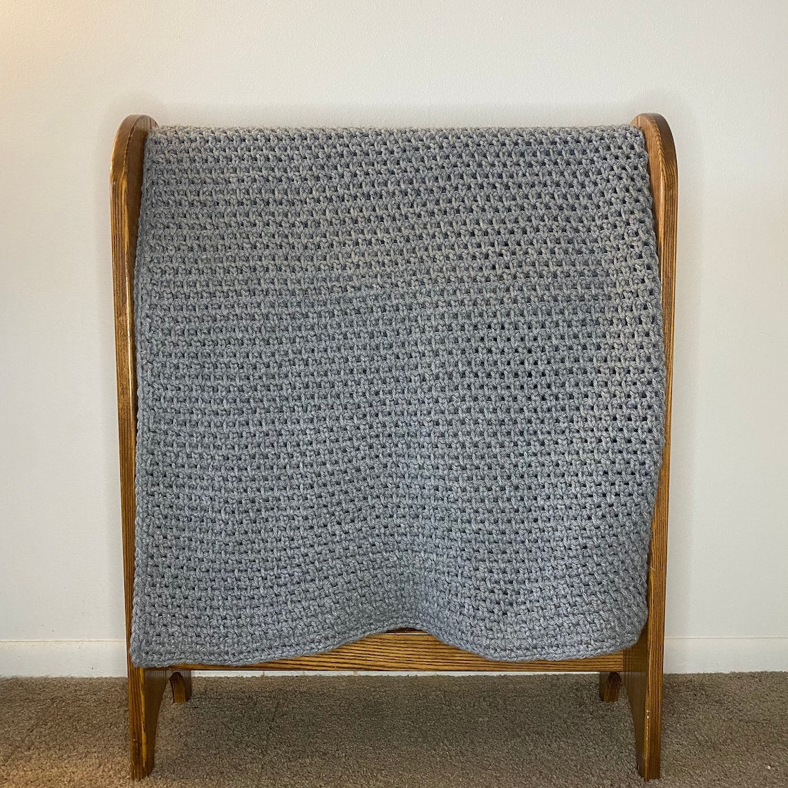 Modern Chunky Throw Blanket Crochet Pattern